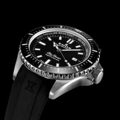 ネプチュニアン オートマティック | EDOX Official Site